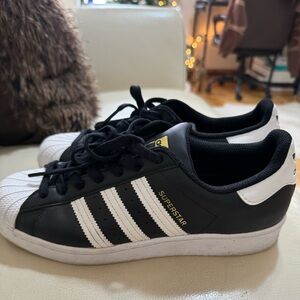Adidas Superstar